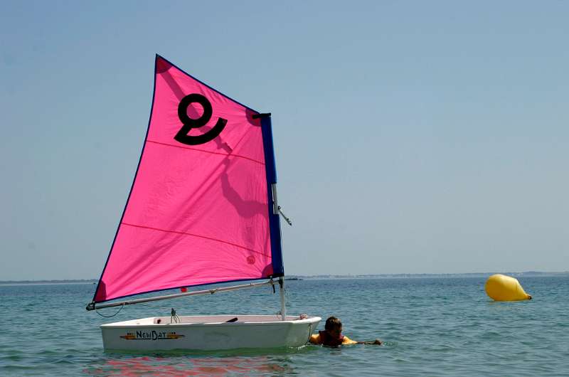 Frehae_MISC_014.jpg - "Swimming Home" - Ecole de voile - Erdeven Plage (Morbihan) France